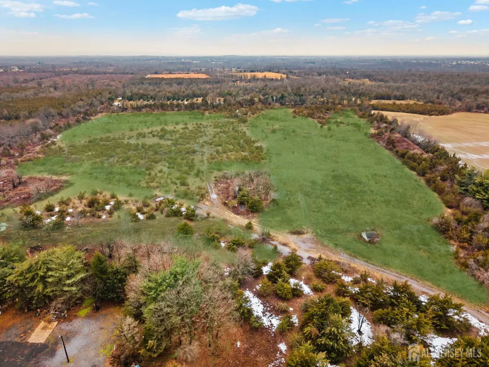 583 S Middlebush Road S Franklin, NJ 08873