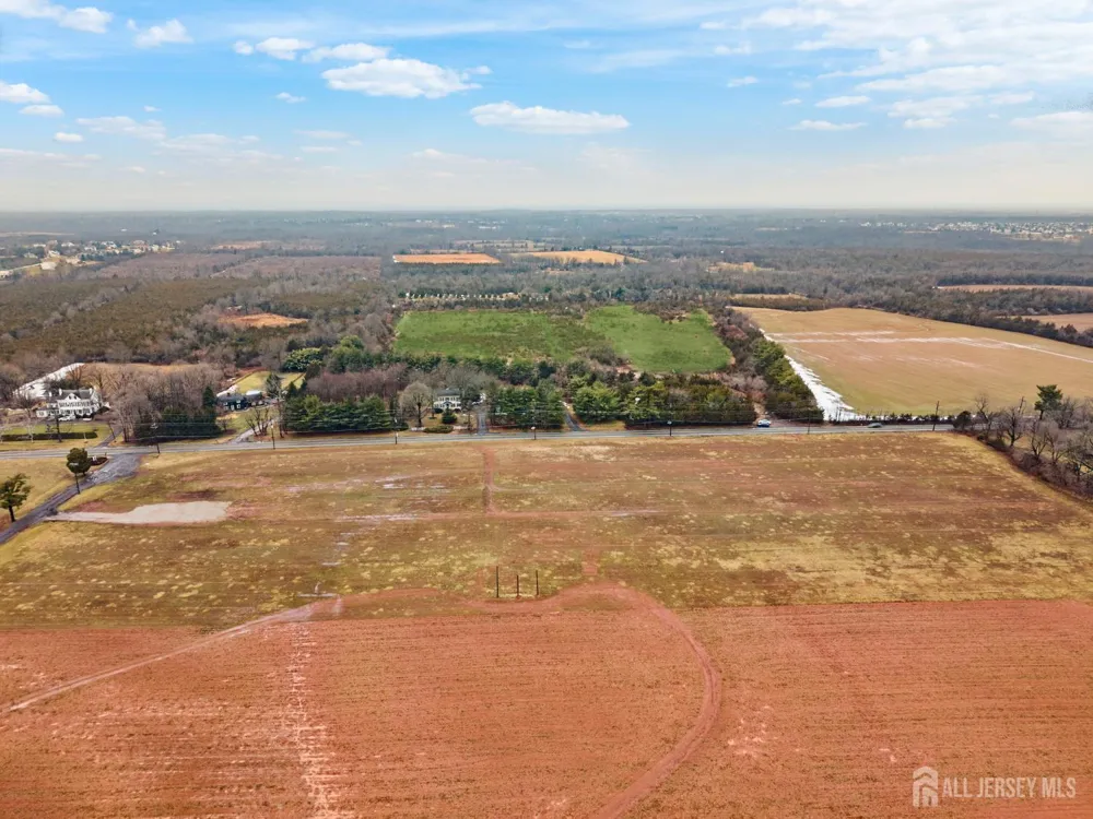 583 S Middlebush Road S Franklin, NJ 08873