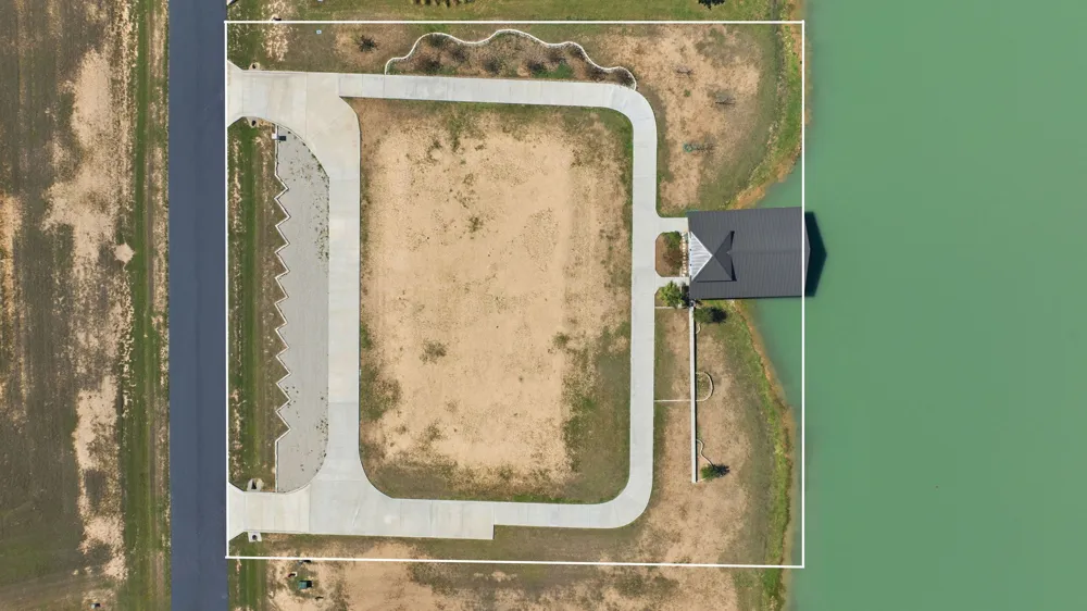 108 Lakeside Cove Martindale, TX 78655