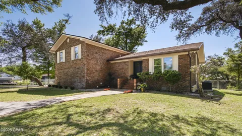 4403 Bluewater Drive