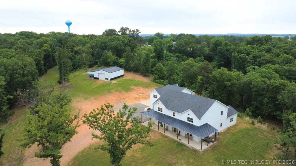 11457 510 ROAD Tahlequah, OK 74464