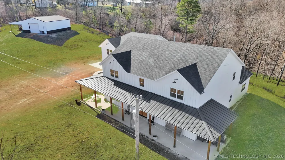 11457 510 ROAD Tahlequah, OK 74464