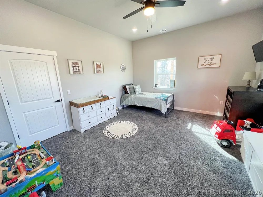 11457 510 ROAD Tahlequah, OK 74464