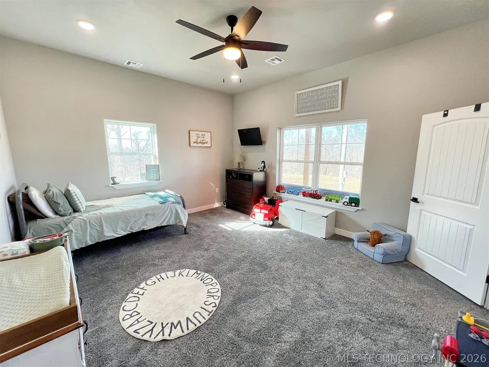 11457 510 ROAD Tahlequah, OK 74464