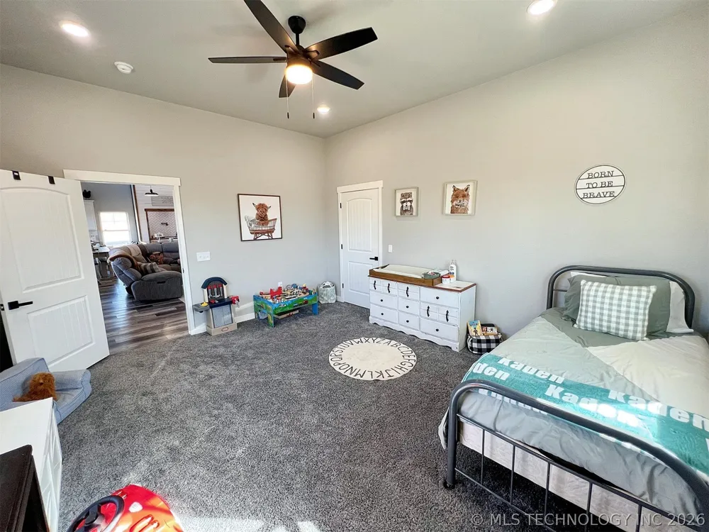 11457 510 ROAD Tahlequah, OK 74464