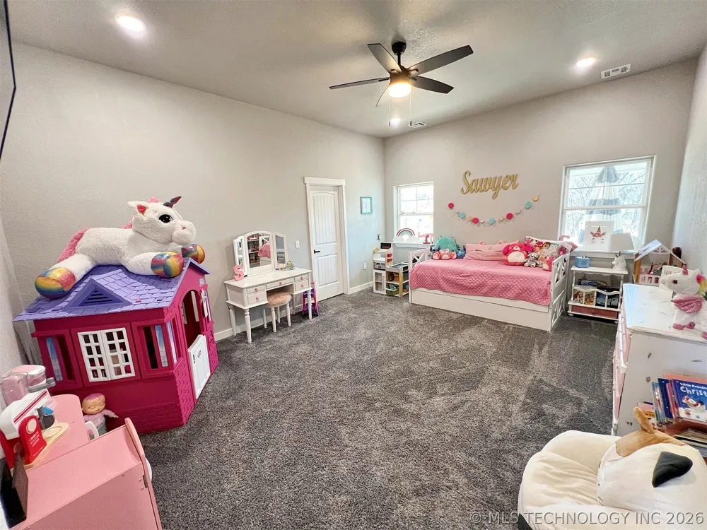 11457 510 ROAD Tahlequah, OK 74464