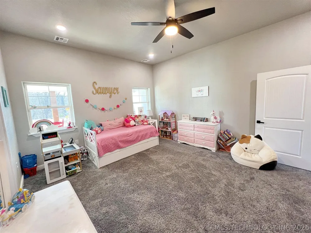 11457 510 ROAD Tahlequah, OK 74464