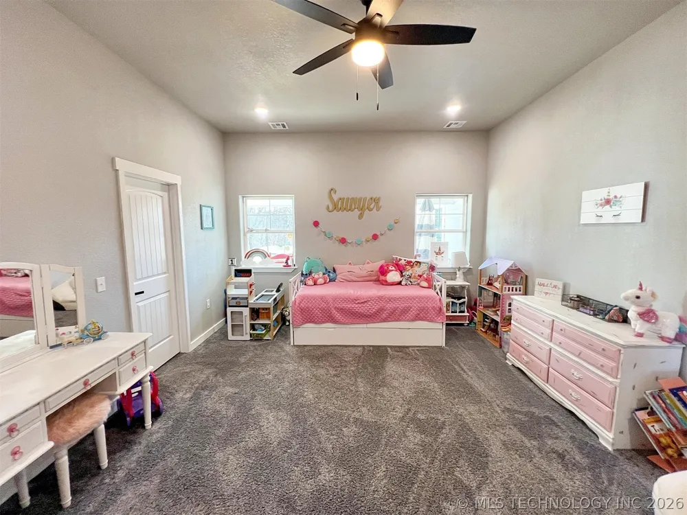 11457 510 ROAD Tahlequah, OK 74464