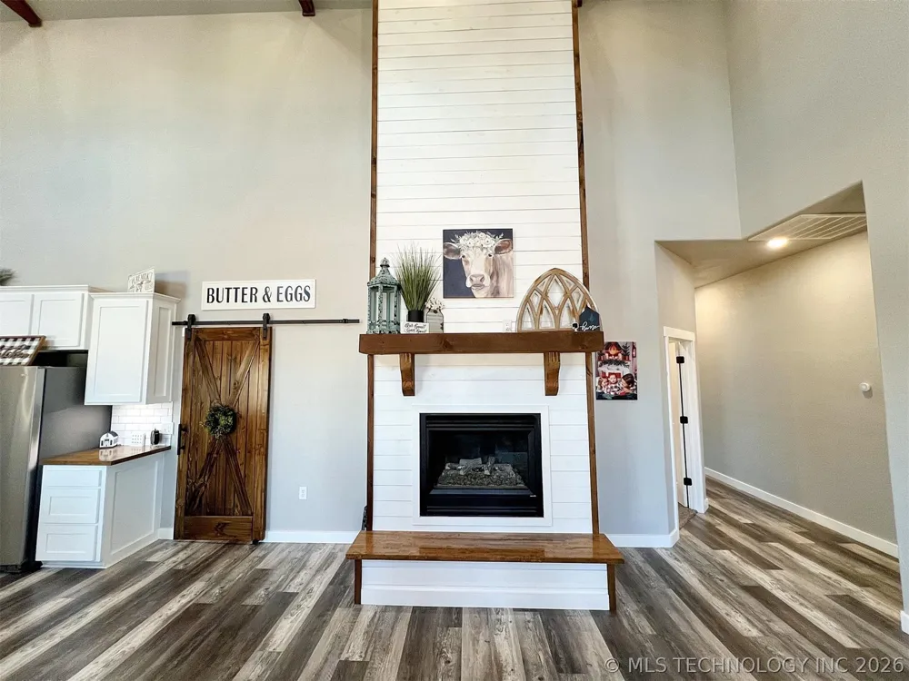 11457 510 ROAD Tahlequah, OK 74464