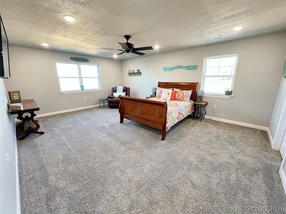 11457 510 ROAD Tahlequah, OK 74464