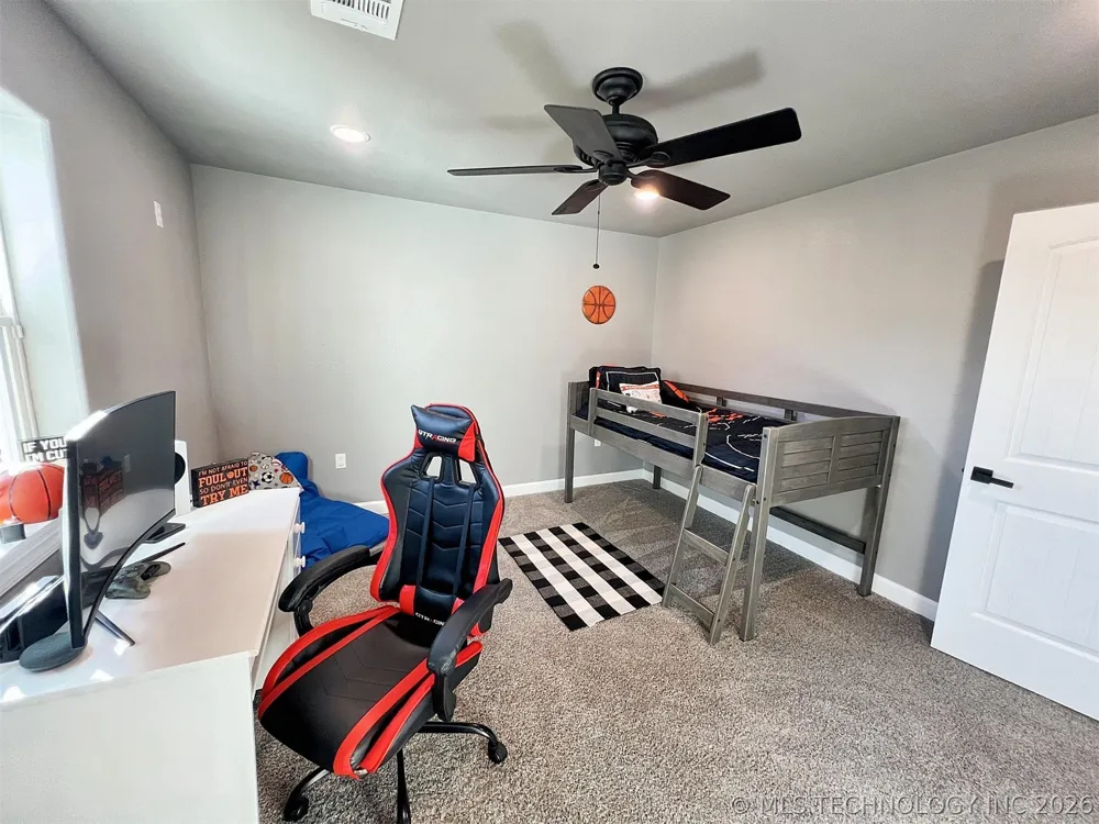 11457 510 ROAD Tahlequah, OK 74464