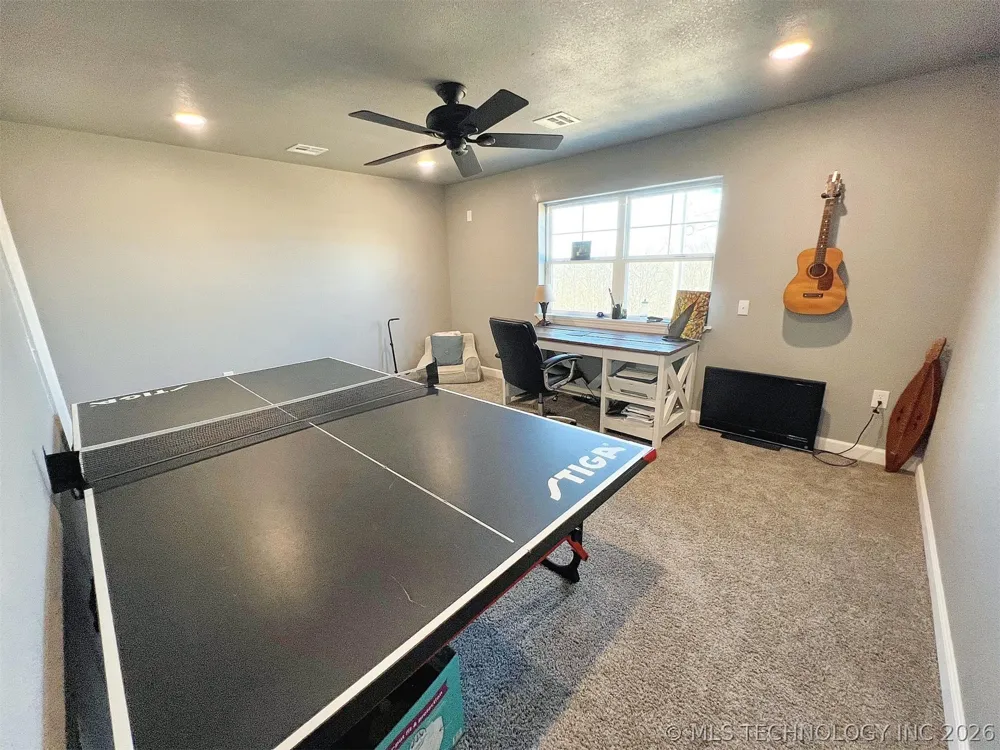 11457 510 ROAD Tahlequah, OK 74464