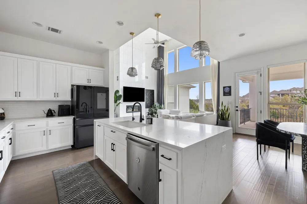 920 Trevi Fontana Drive Leander, TX 78641
