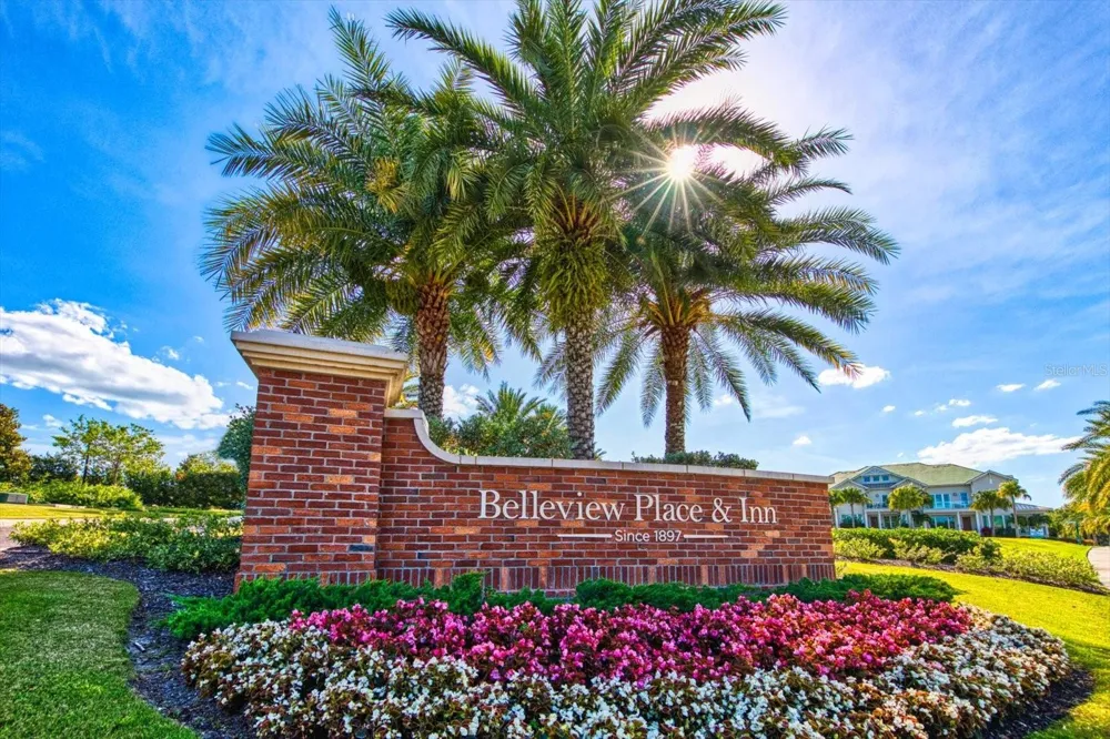 125 BELLEVIEW BOULEVARD #302 Belleair, FL 33756