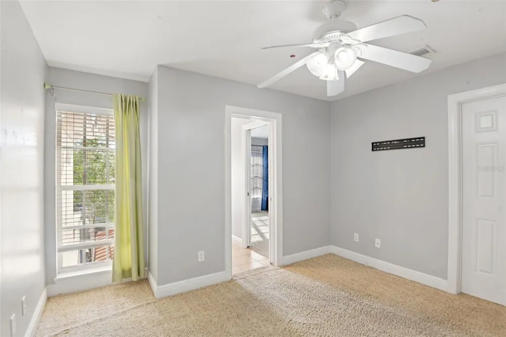300 VALENCIA CIRCLE St Petersburg, FL 33716