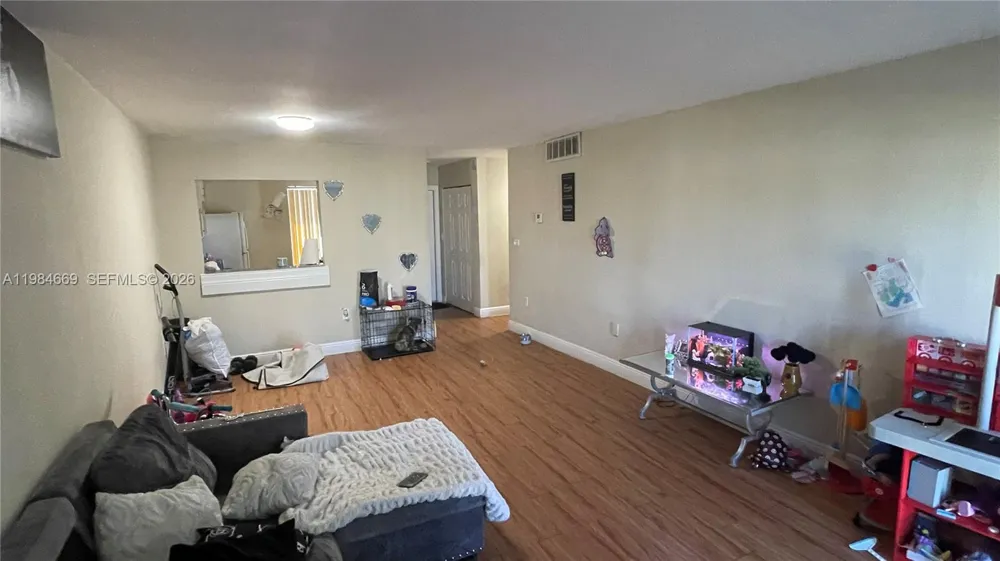 505 NW 177th St #212 Miami Gardens, FL 33169