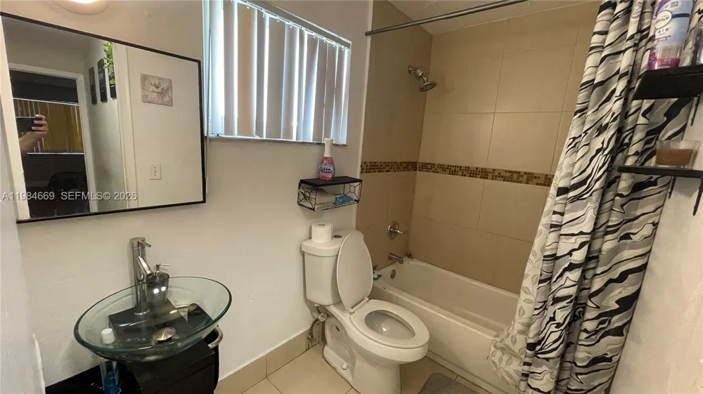 505 NW 177th St #212 Miami Gardens, FL 33169