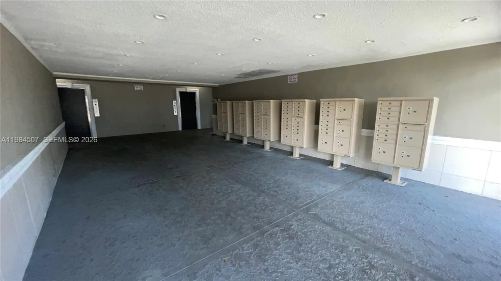 5100 SW 41st St #226 Pembroke Park, FL 33023