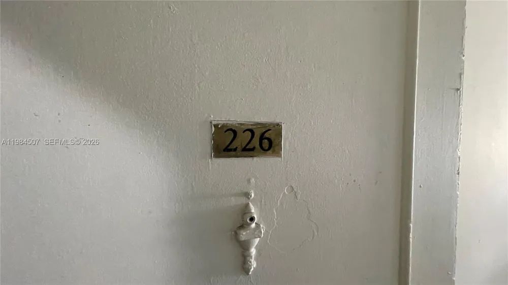 5100 SW 41st St #226 Pembroke Park, FL 33023