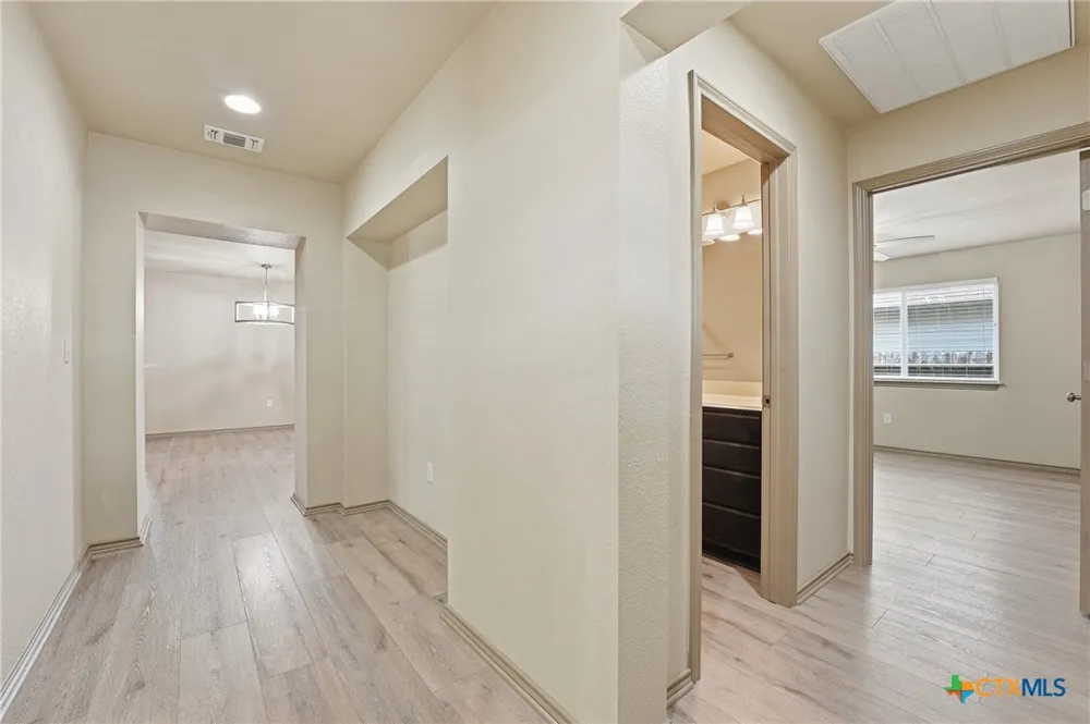 1306 Fern Court Gonzales, TX 78629
