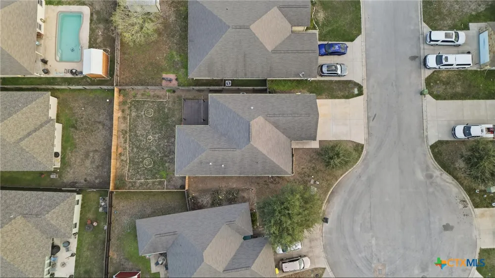 1306 Fern Court Gonzales, TX 78629