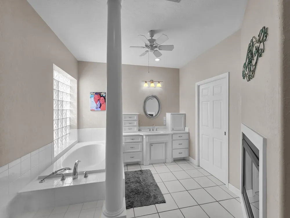 520 Meadow Lane Winnie, TX 77665