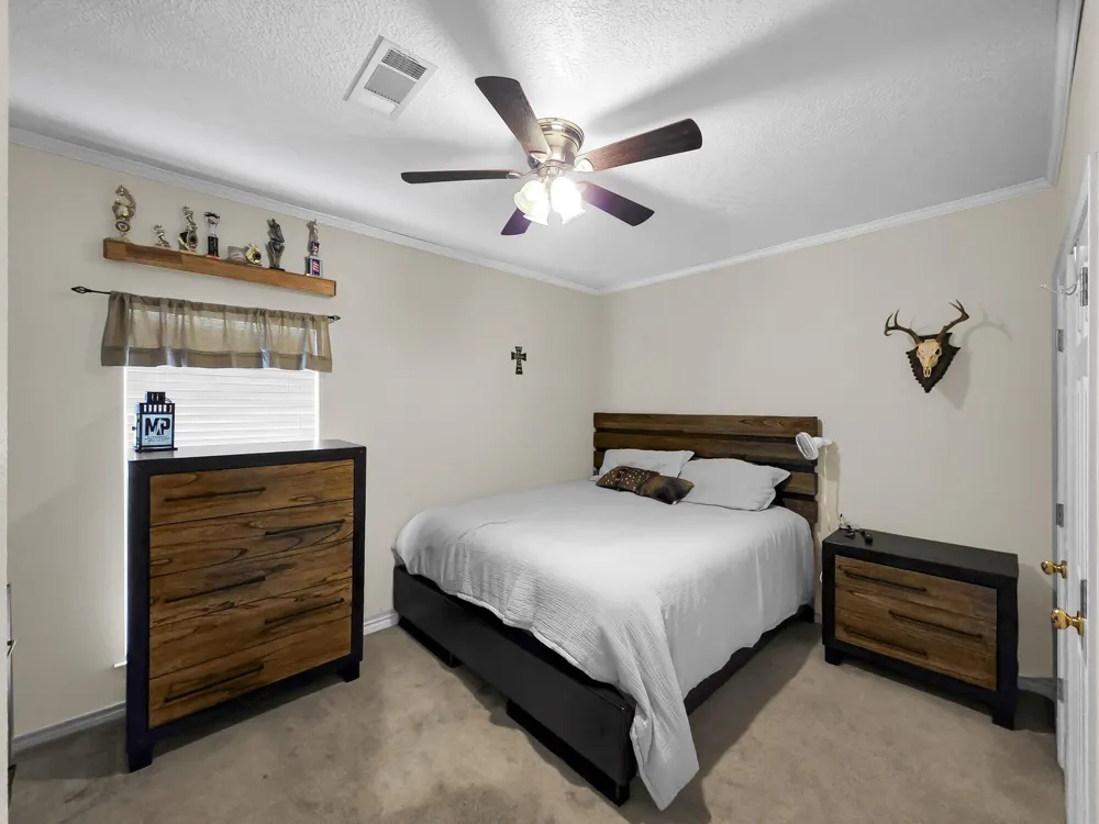 520 Meadow Lane Winnie, TX 77665