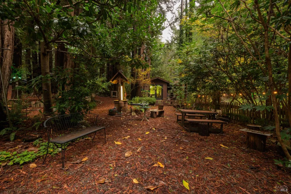 7001 Lucas Valley Road Nicasio, CA 94946