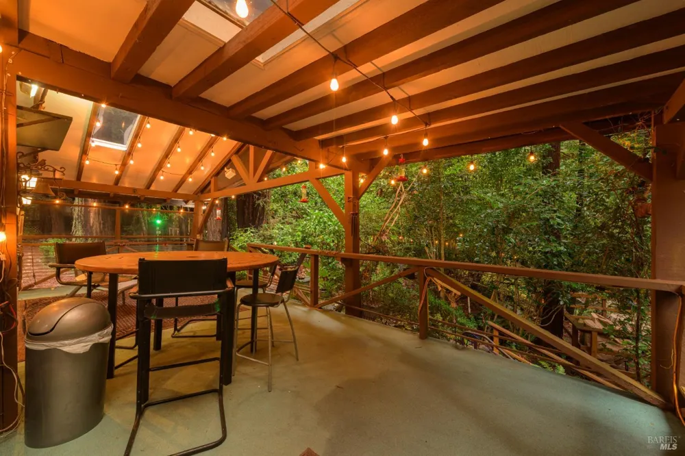 7001 Lucas Valley Road Nicasio, CA 94946