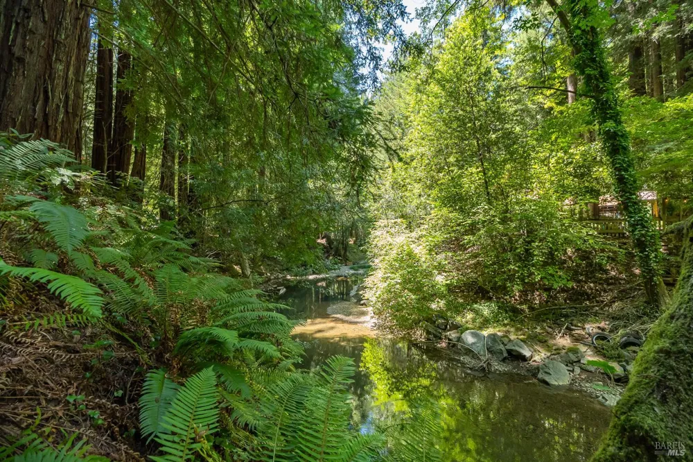 7001 Lucas Valley Road Nicasio, CA 94946