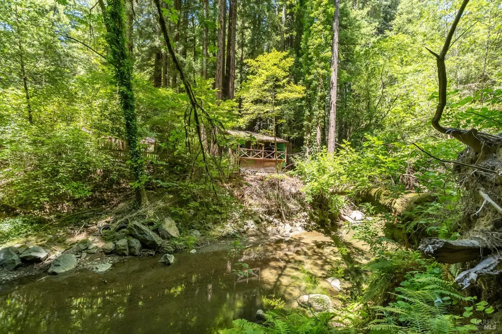 7001 Lucas Valley Road Nicasio, CA 94946