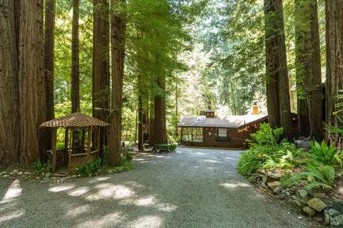 7001 Lucas Valley Road