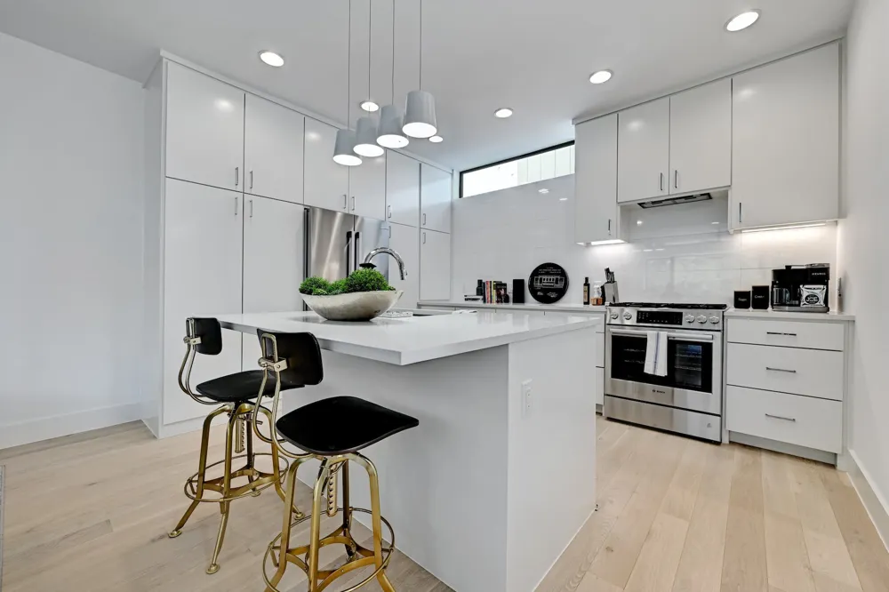 3406 E 17th Street #5 Austin, TX 78721