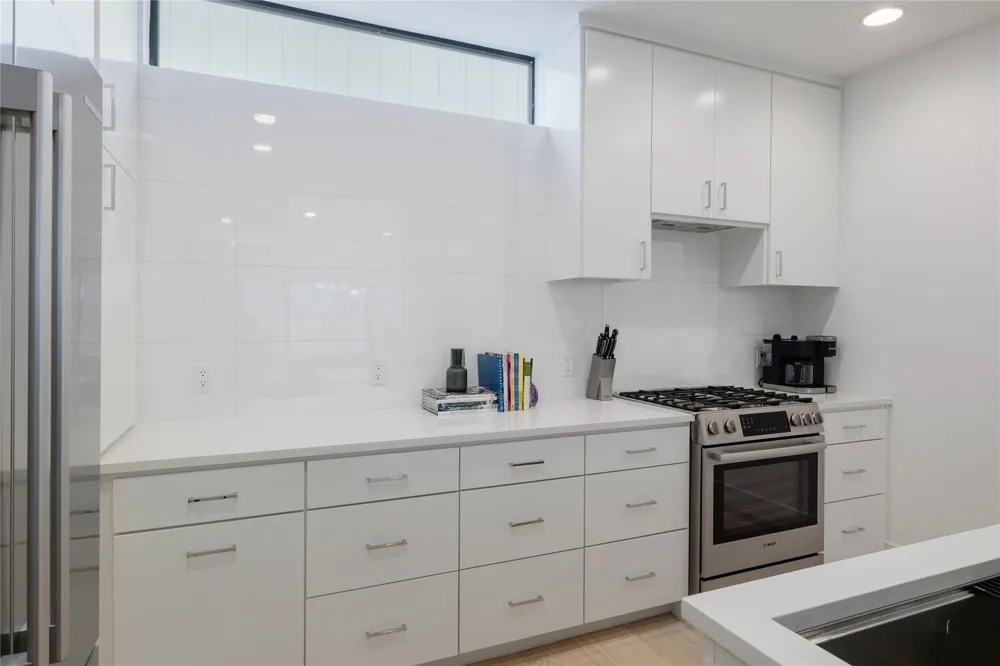 3406 E 17th Street #5 Austin, TX 78721
