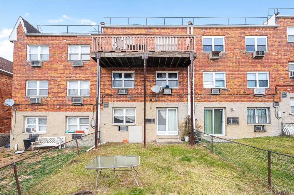 56-18 Cloverdale Boulevard Bayside, NY 11364