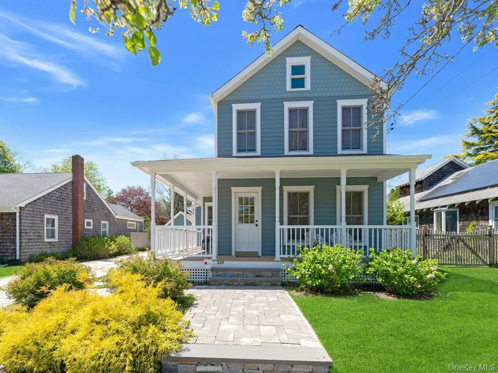 237 6th Street Greenport, NY 11944