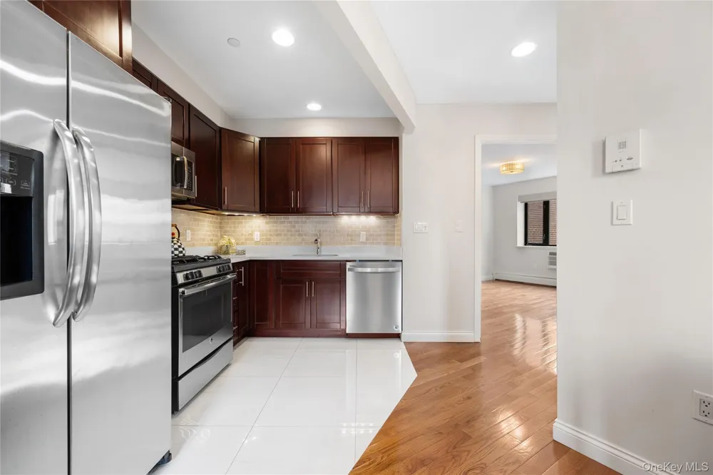 456 W 167th Street #4D New York (Manhattan), NY 10032