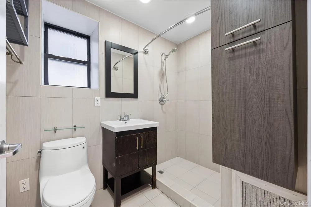 456 W 167th Street #4D New York (Manhattan), NY 10032