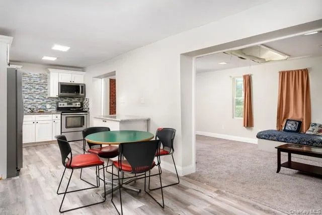 10 Sunnyside Drive Sound Beach, NY 11789