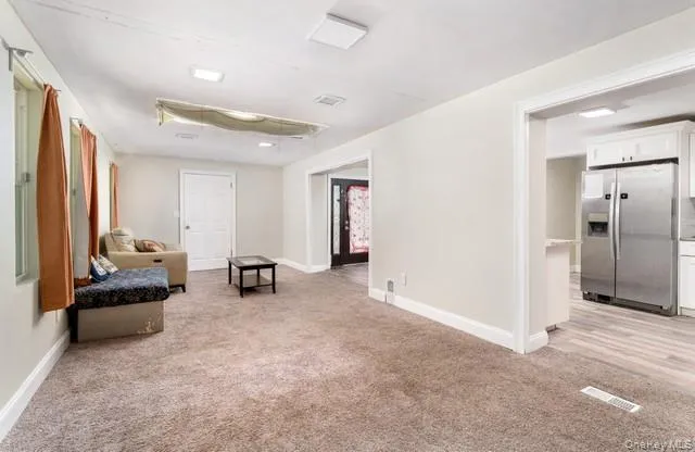 10 Sunnyside Drive Sound Beach, NY 11789