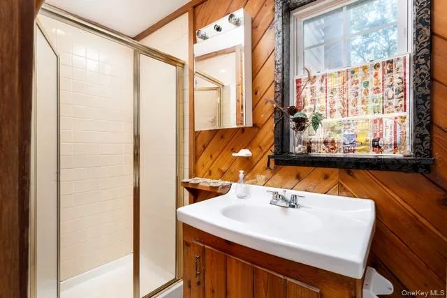 10 Sunnyside Drive Sound Beach, NY 11789