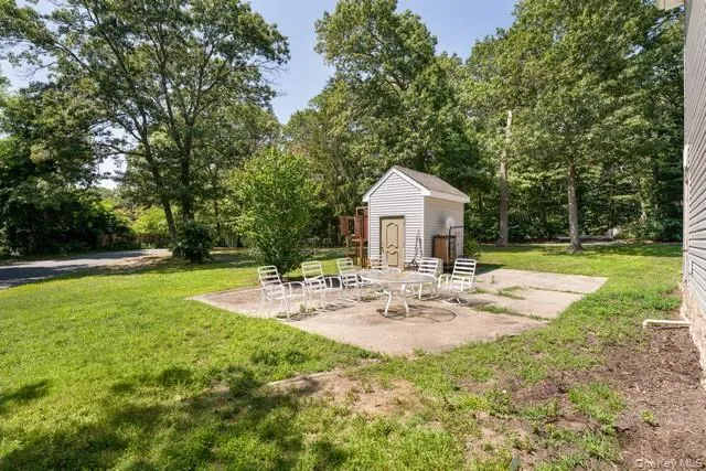 10 Sunnyside Drive Sound Beach, NY 11789