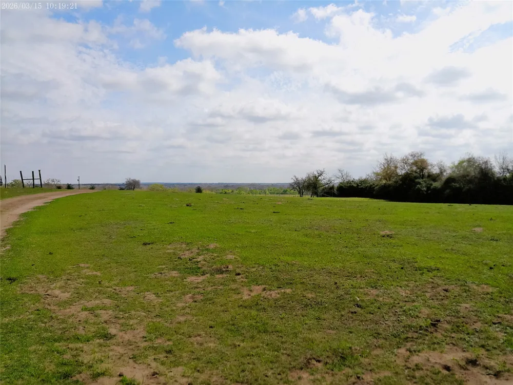 2465 County Road 314 Rockdale, TX 76567