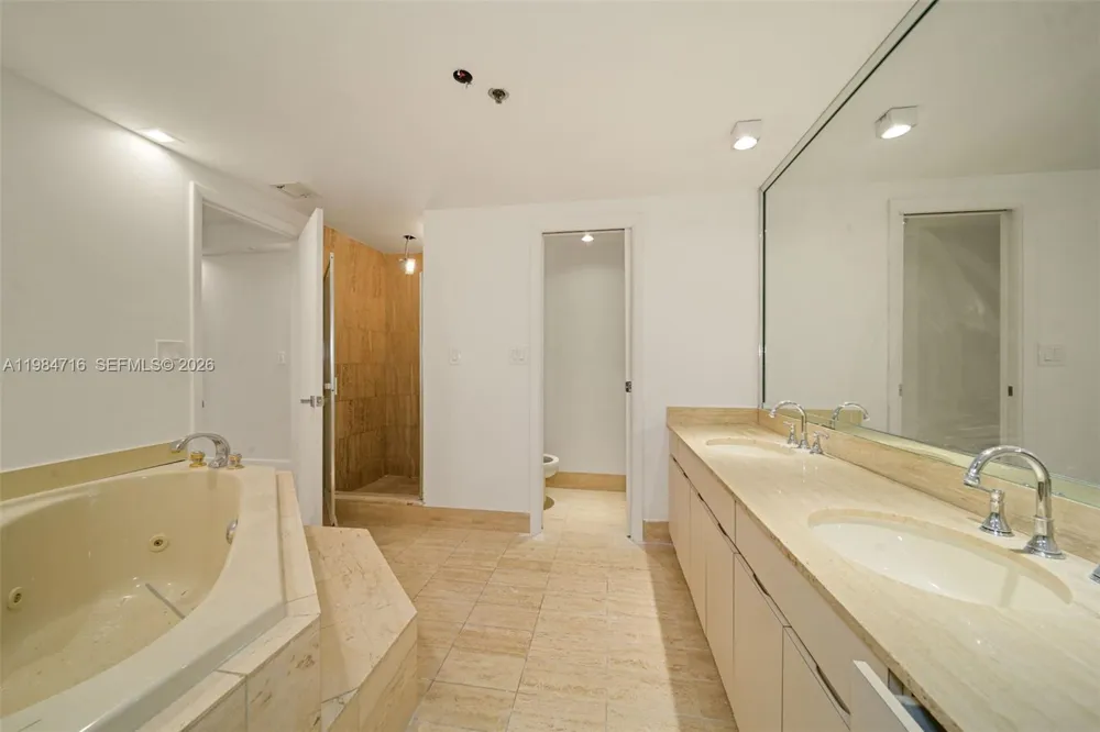 10175 Collins Ave #807 Bal Harbour, FL 33154