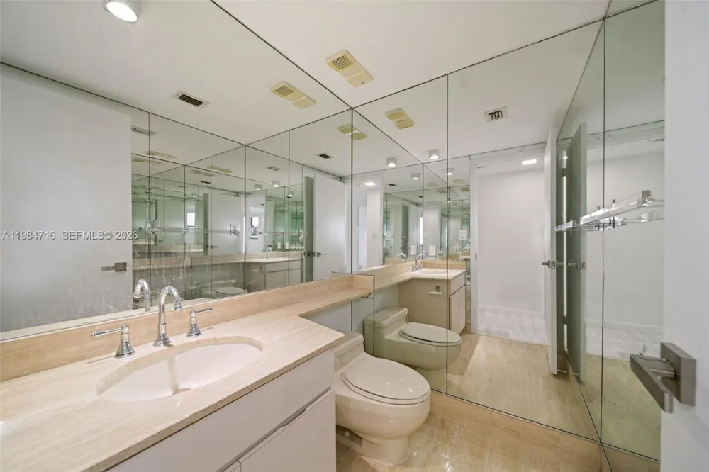 10175 Collins Ave #807 Bal Harbour, FL 33154