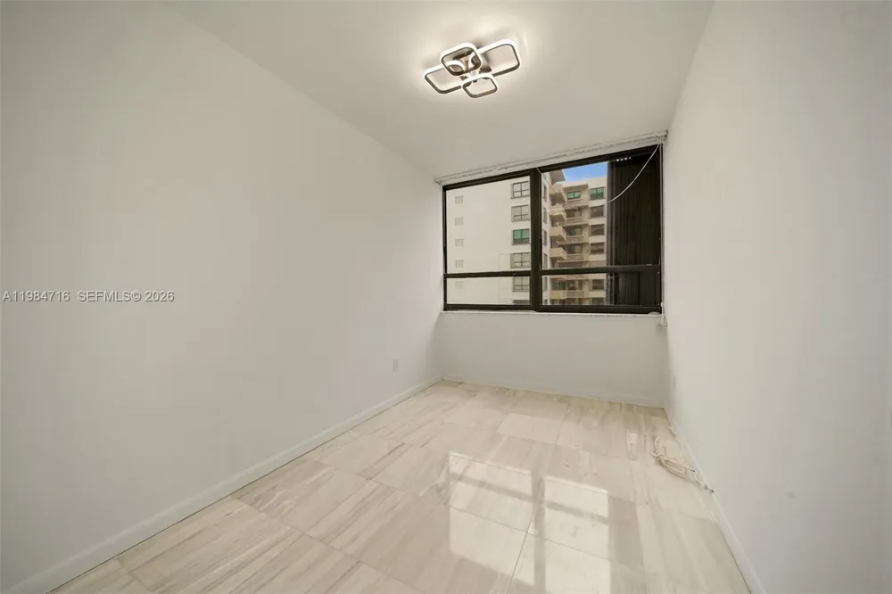 10175 Collins Ave #807 Bal Harbour, FL 33154