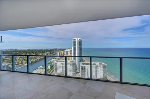 3101 S Ocean Dr #3203