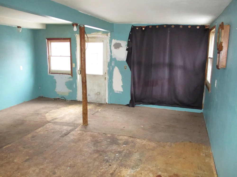 1915 River Street Blackman Charter Township, MI 49202