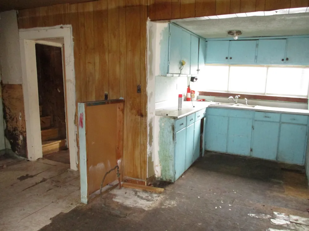 1915 River Street Blackman Charter Township, MI 49202
