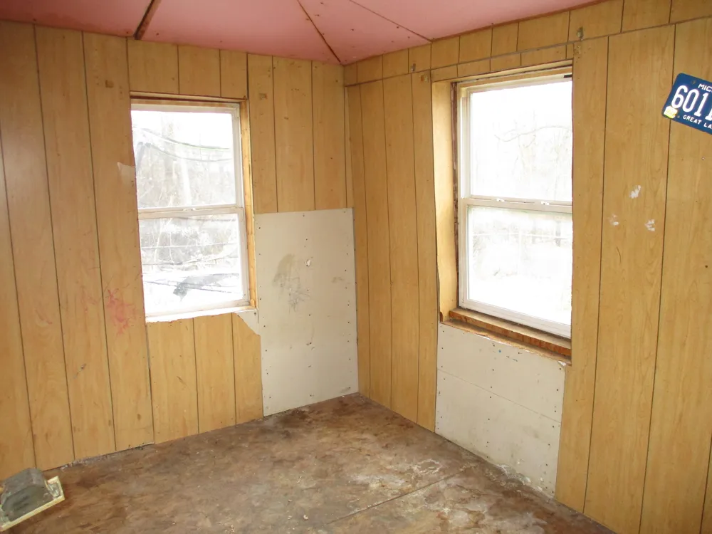 1915 River Street Blackman Charter Township, MI 49202